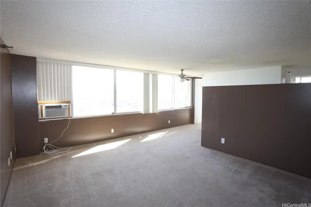 $1,800 | 1060 Kamehameha Highway, Unit 2606B, Pearl City, HI 96782