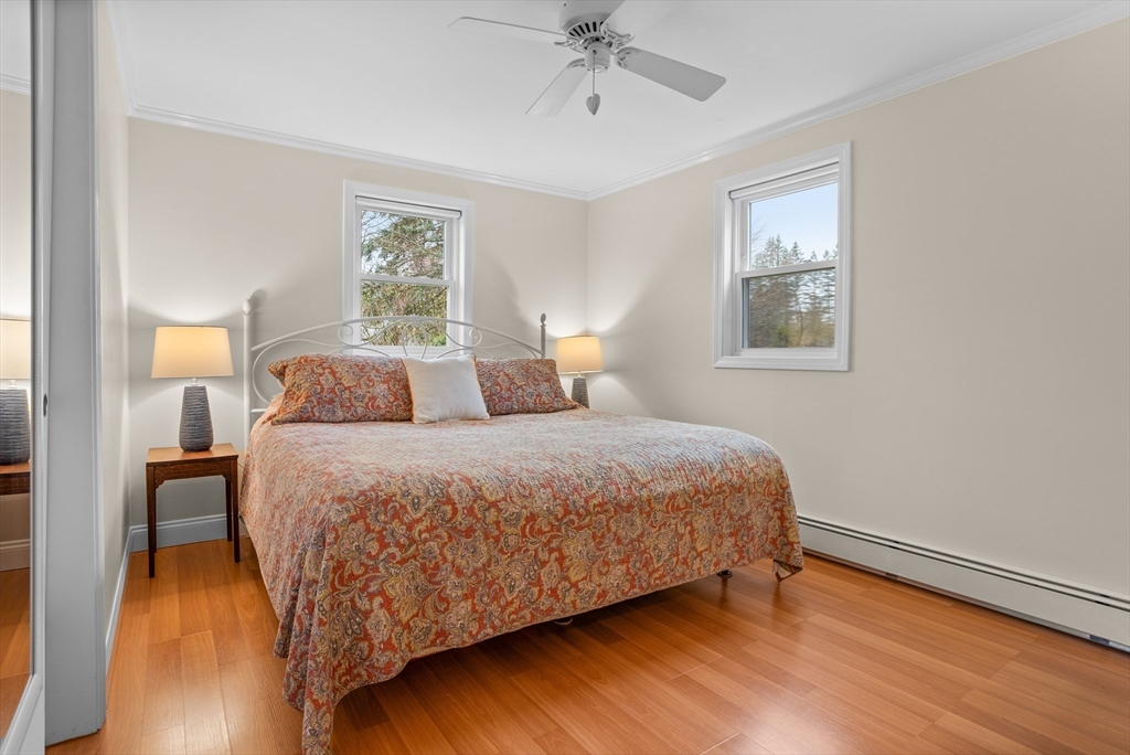 44 Beach Point Road Lancaster, MA 01523 - Photo 18 of 28