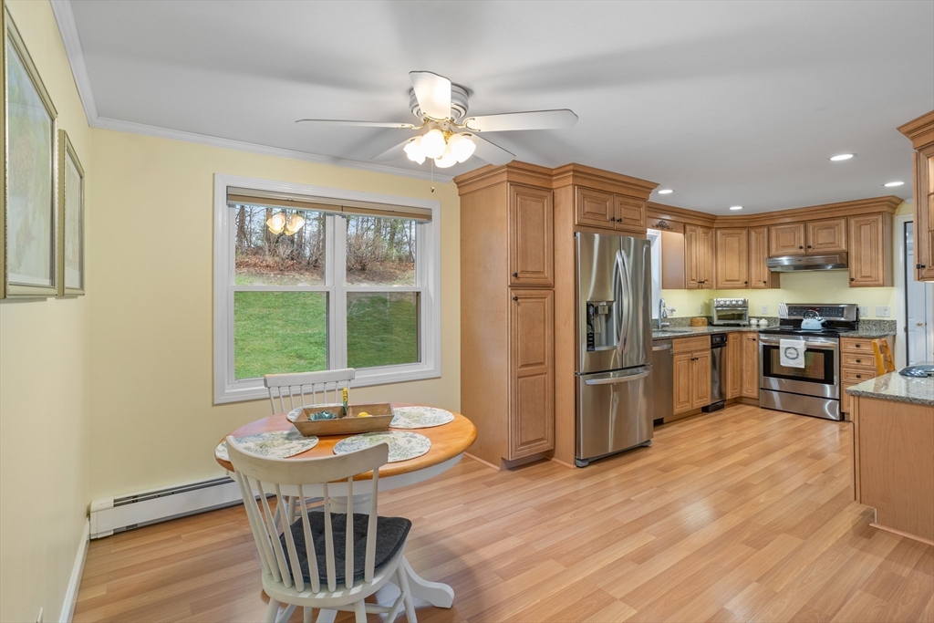 44 Beach Point Road Lancaster, MA 01523 - Photo 9 of 28