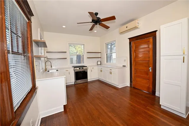 $525,000 | 3703 Pennsylvania Avenue, Kansas City, MO 64111