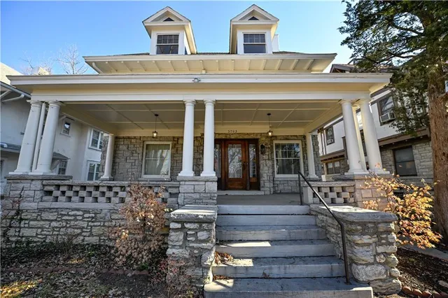 $525,000 | 3703 Pennsylvania Avenue, Kansas City, MO 64111