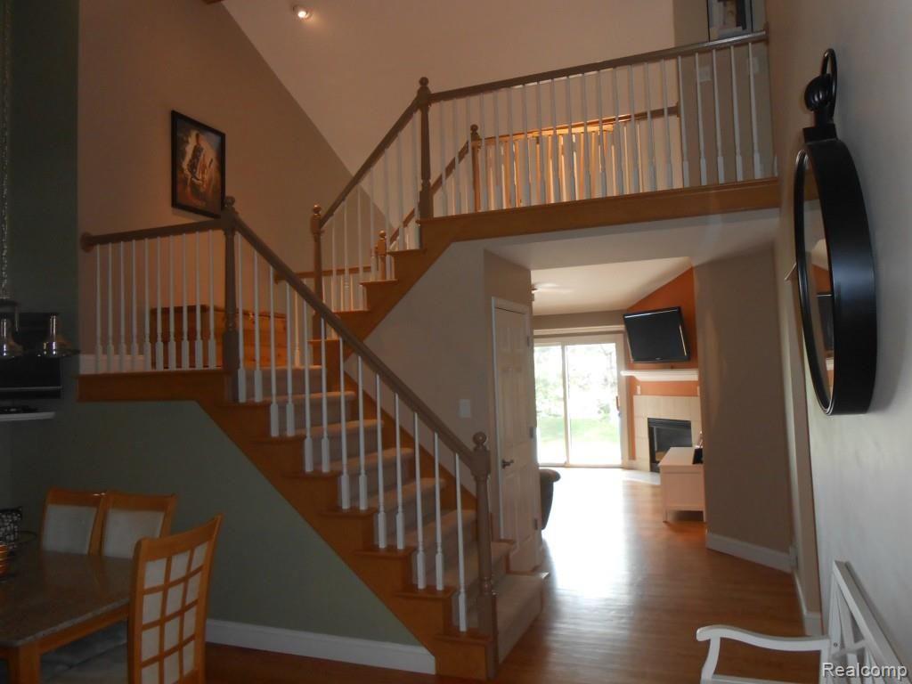 16710 Country Ridge Lane Macomb, MI 48044 - Photo 4 of 24 DSCN0725.jpg