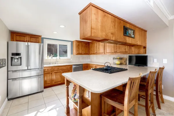 $775,000 | 8653 Willow Terrace, Santee, CA 92071