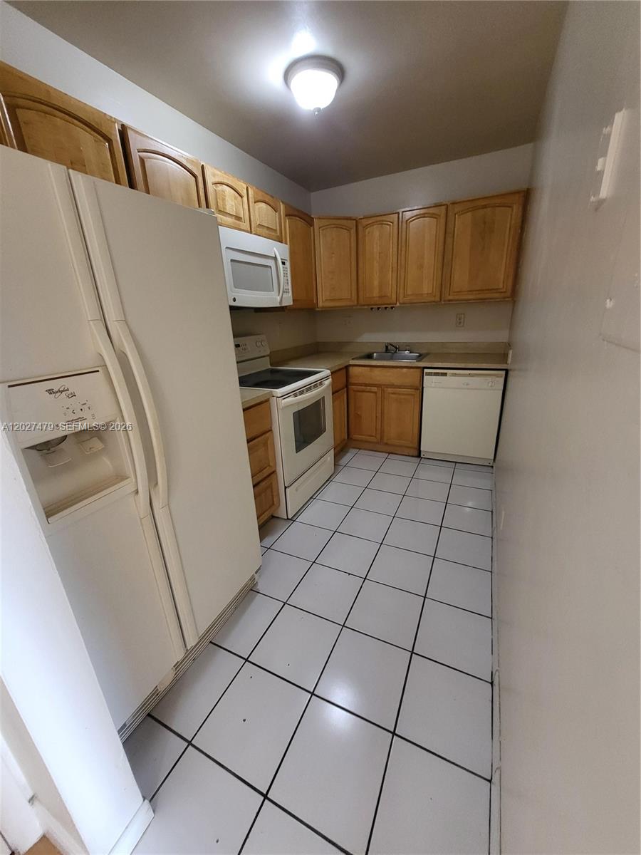 405 South Pine Island Road, Unit 308D Plantation, FL 33324 - Photo 11 of 16