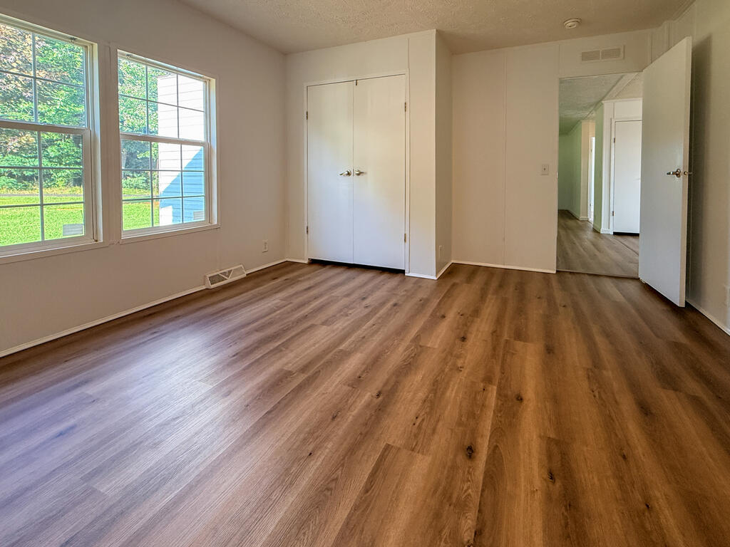 792 Emory Road Hillsville, VA 24343 - Photo 16 of 36 Gallery Image 16