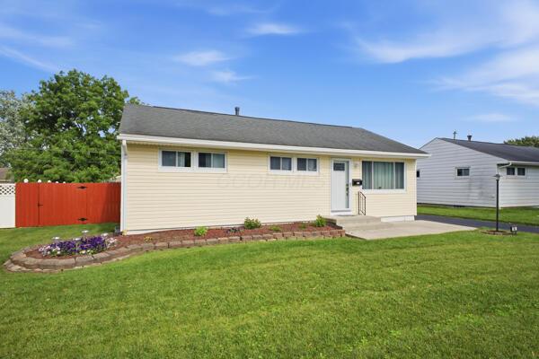 980 Wiltshire Road Columbus, OH 43204 - Photo 1 of 27
