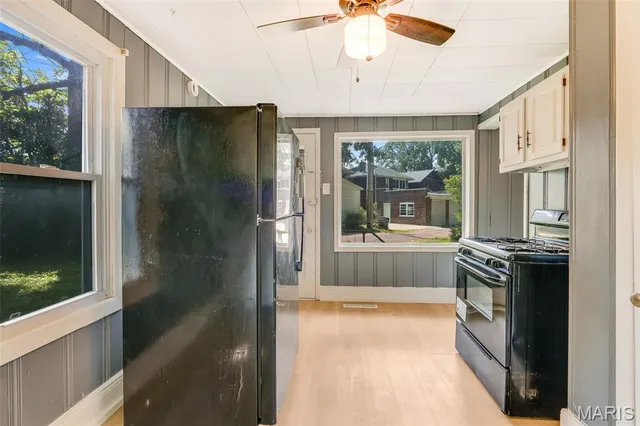 $124,300 | 3 Wabash Place, Belleville, IL 62220