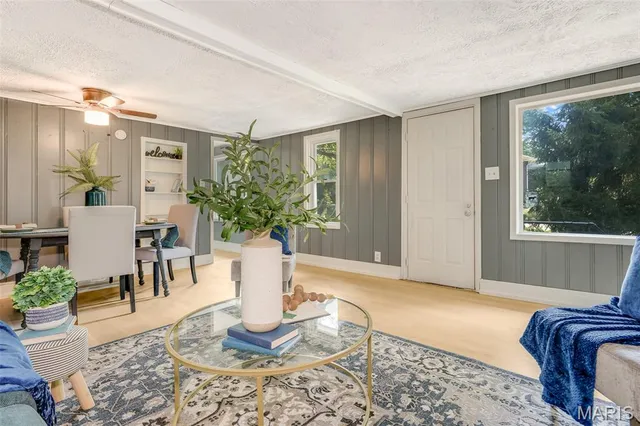 $124,300 | 3 Wabash Place, Belleville, IL 62220