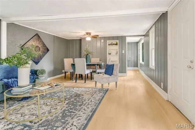 $124,300 | 3 Wabash Place, Belleville, IL 62220