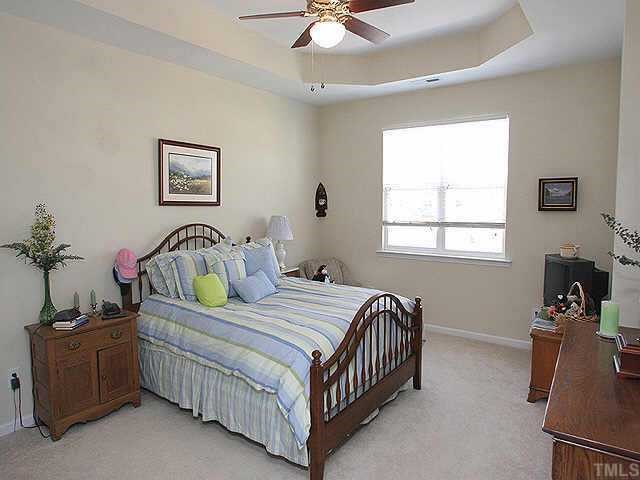 2308 Wispy Green Lane Raleigh, NC 27614 - Photo 5 of 7