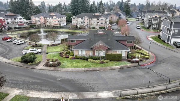 $299,950 | 13211 97th Avenue East, Unit 301, Puyallup, WA 98373