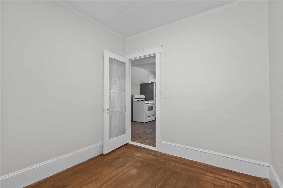 86 Spring Street Lincoln, RI 02838 - Photo 8 of 34