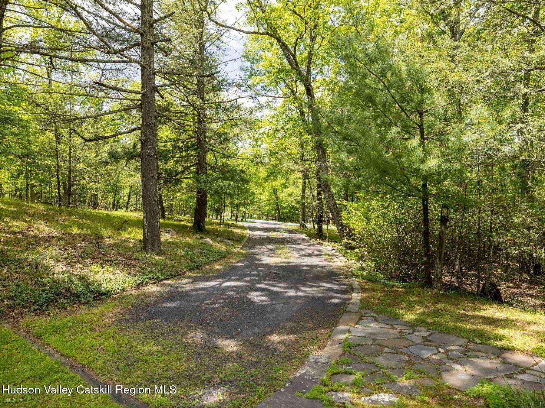 78 Ratterman Road Woodstock, NY 12498 - Photo 31 of 35 photo_online_001