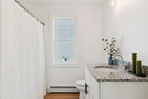 $419,900 | 19 Feldspar Lane, Unit 10, Cumberland Center, ME 04021