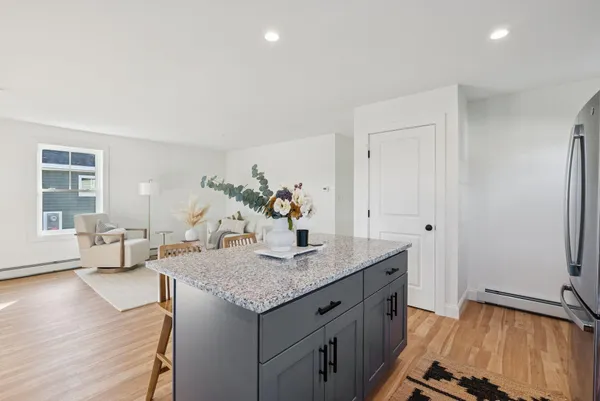 $419,900 | 19 Feldspar Lane, Unit 10, Cumberland Center, ME 04021