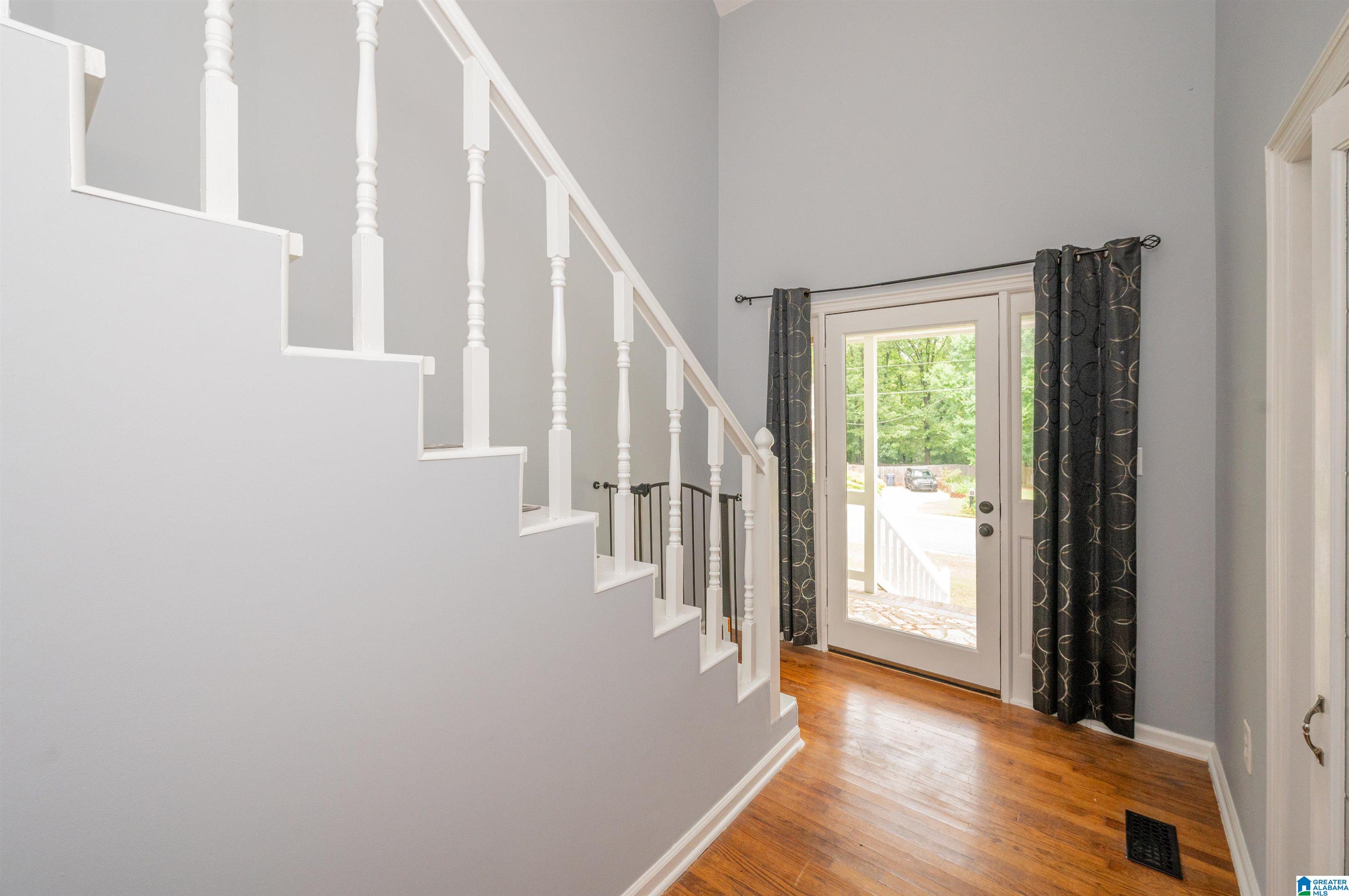 28 South Forty Road Alabaster, AL 35007 - Photo 7 of 43 Gallery Image 7