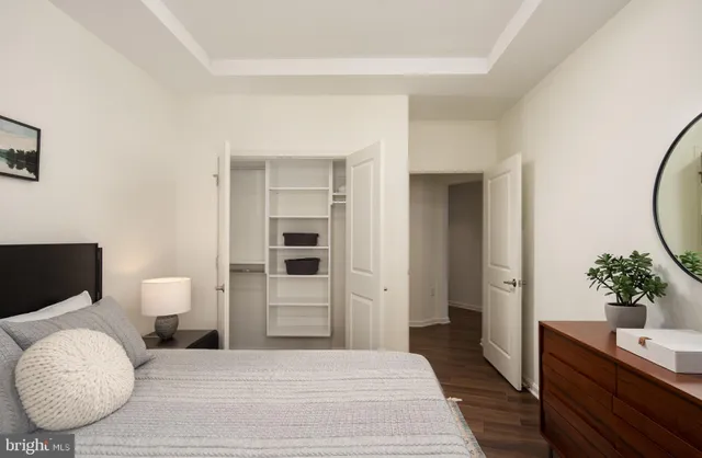 $4,044 | 3820 Chaplin Place, Unit 906/CLAUDE, Chevy Chase, MD 20815