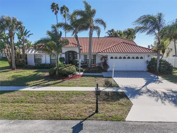 $5,000 | 11310 Lake Tree Court, Boca Raton, FL 33498