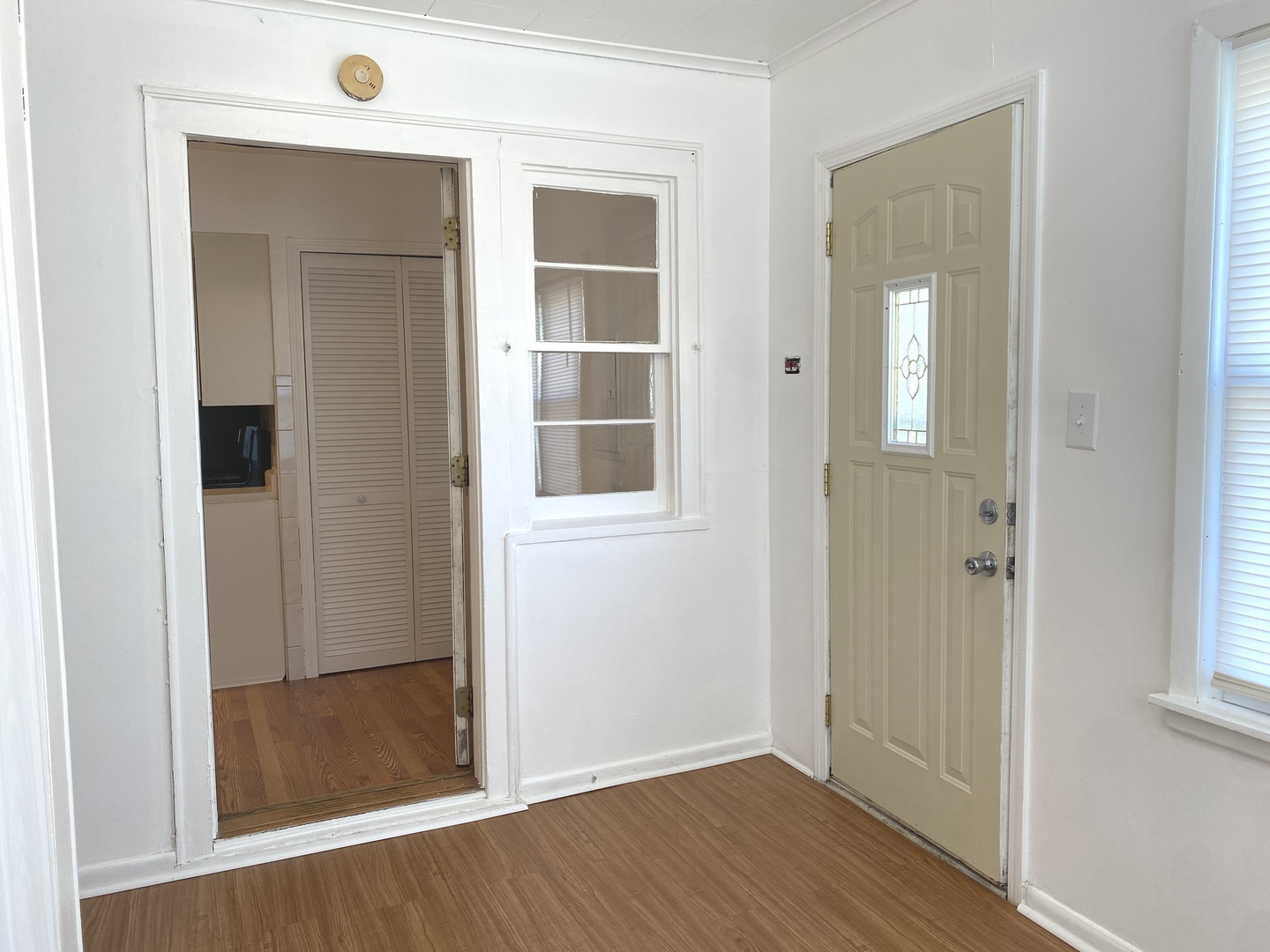 4916 South Lorel Avenue, Unit 1 Chicago, IL 60638 - Photo 9 of 10