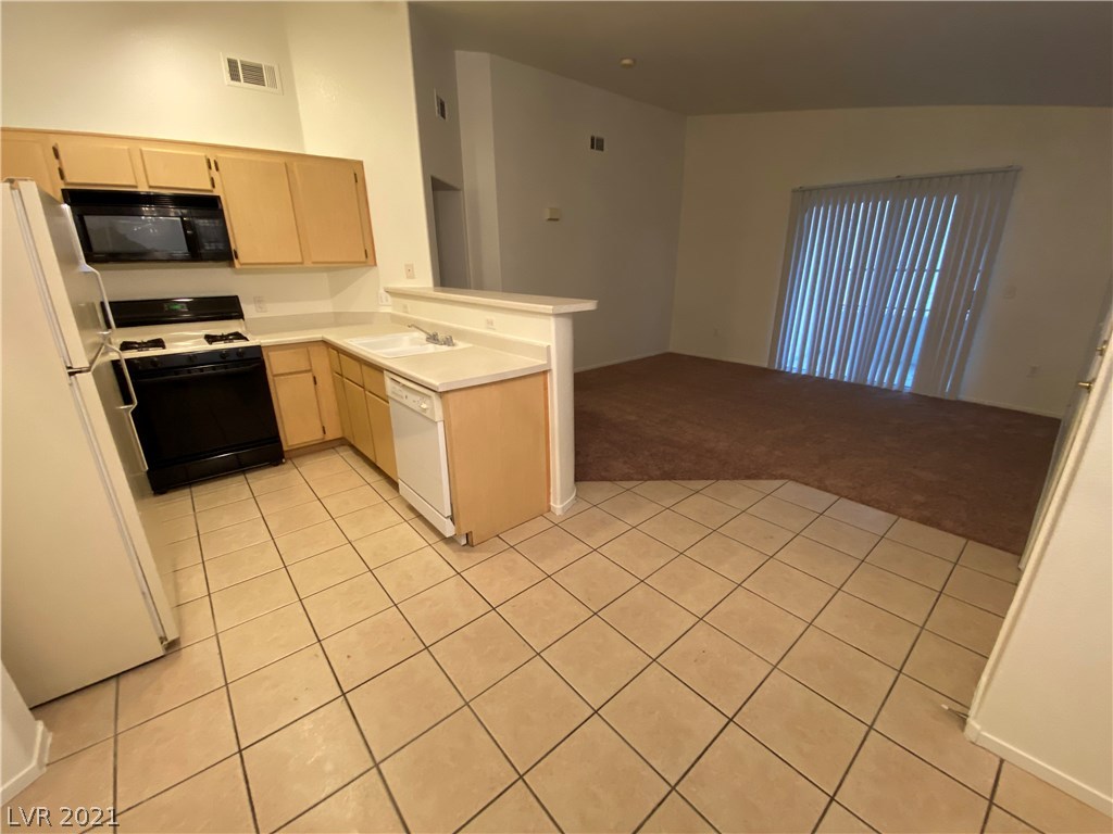 1881 West Alexander Road, Unit 2088 North Las Vegas, NV 89032 - Photo 7 of 28