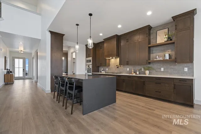 $999,900 | 8603 West Happy Day Drive, Unit RAINIER, Meridian, ID 83646