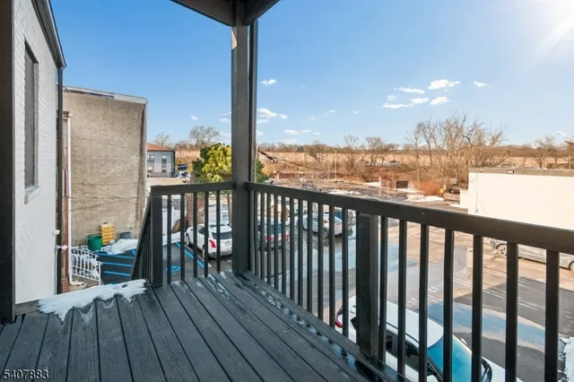 $2,500 | 266 Morris Avenue, Unit 2, Springfield, NJ 07081