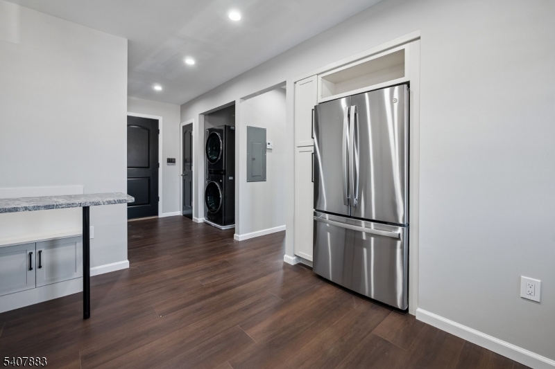 266 Morris Avenue, Unit 2 Springfield, NJ 07081 - Photo 5 of 23