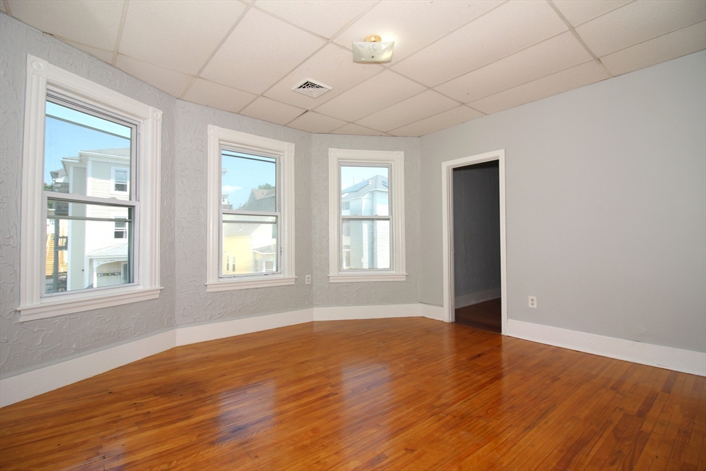82 Fox Street, Unit 3 Worcester, MA 01604 - Photo 8 of 18