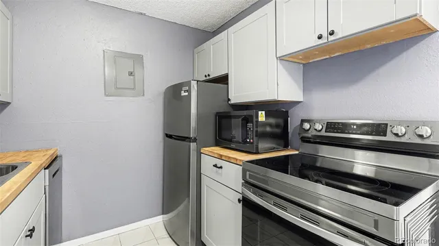 $139,900 | 10211 Ura Lane, Unit 205, Thornton, CO 80260