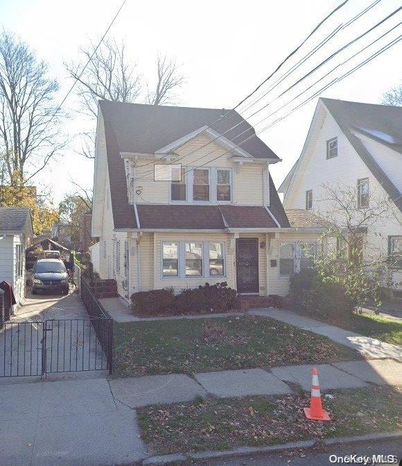 194-14 115th Road Queens, NY 11412 - Photo 1 of 1