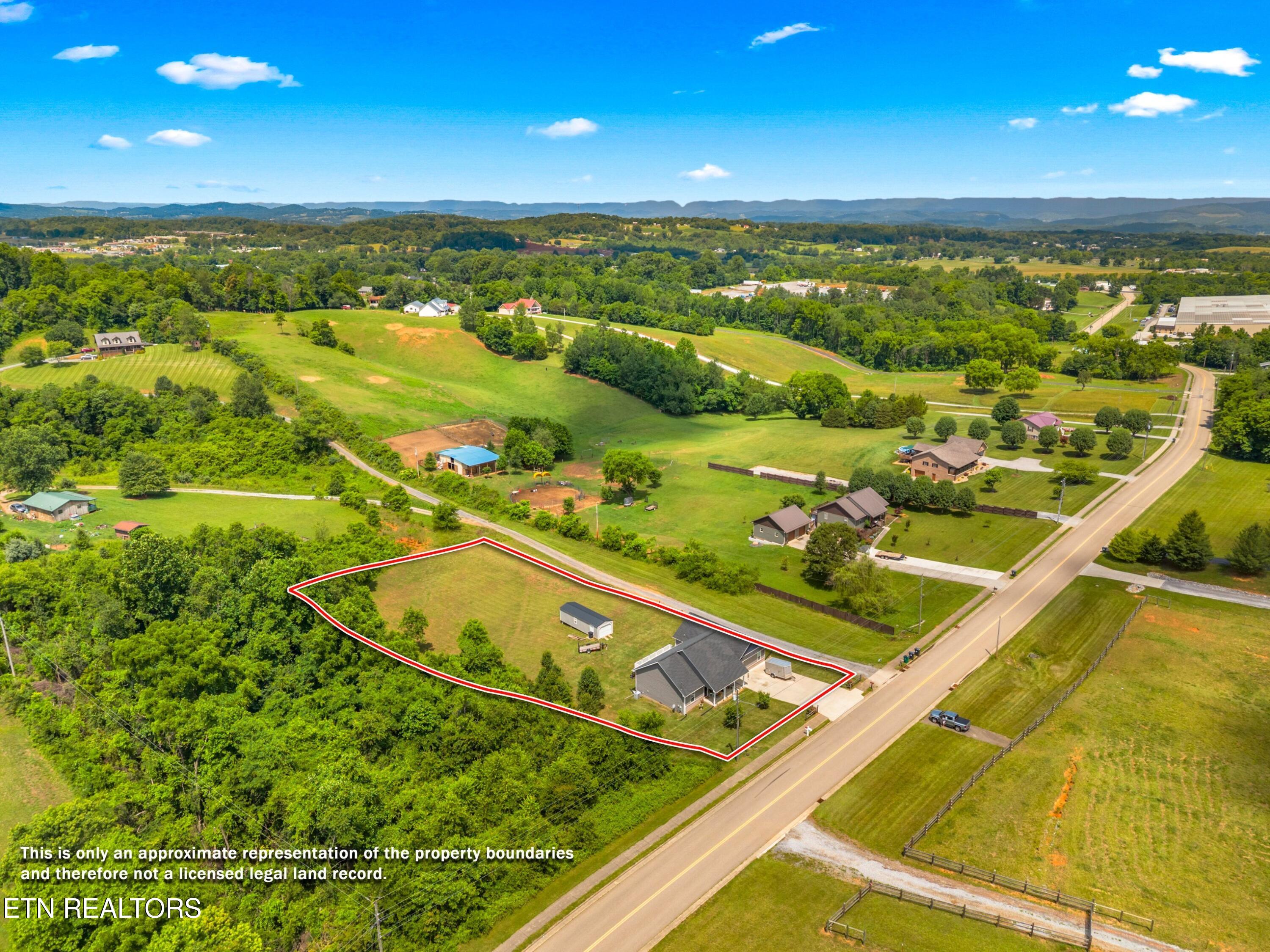 670 Jones-Franklin Road Morristown, TN 37813 - Photo 5 of 37 005-670JonesFranklinRoad-Morristown-TN-3