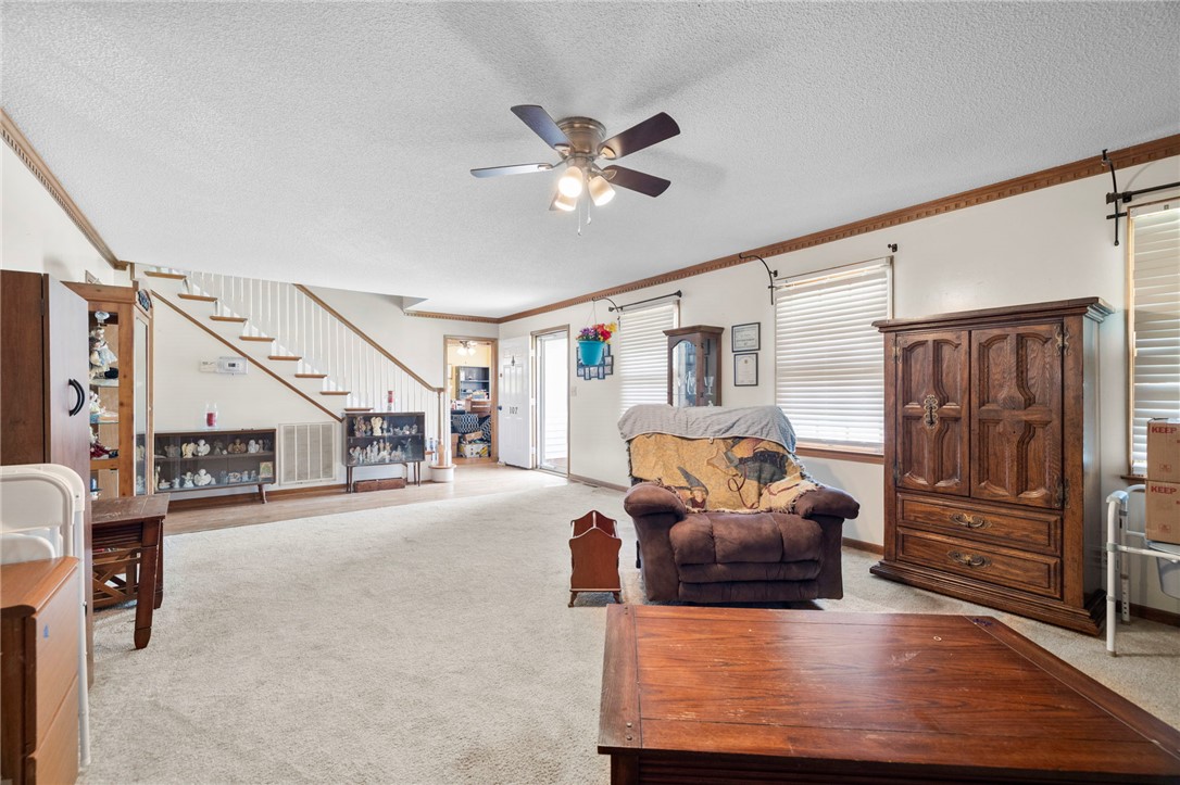 107 Barrington Court Easley, SC 29642 - Photo 8 of 36