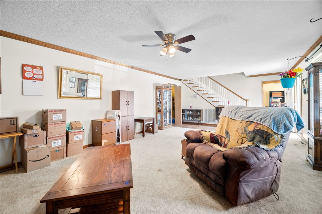 107 Barrington Court Easley, SC 29642 - Photo 9 of 36