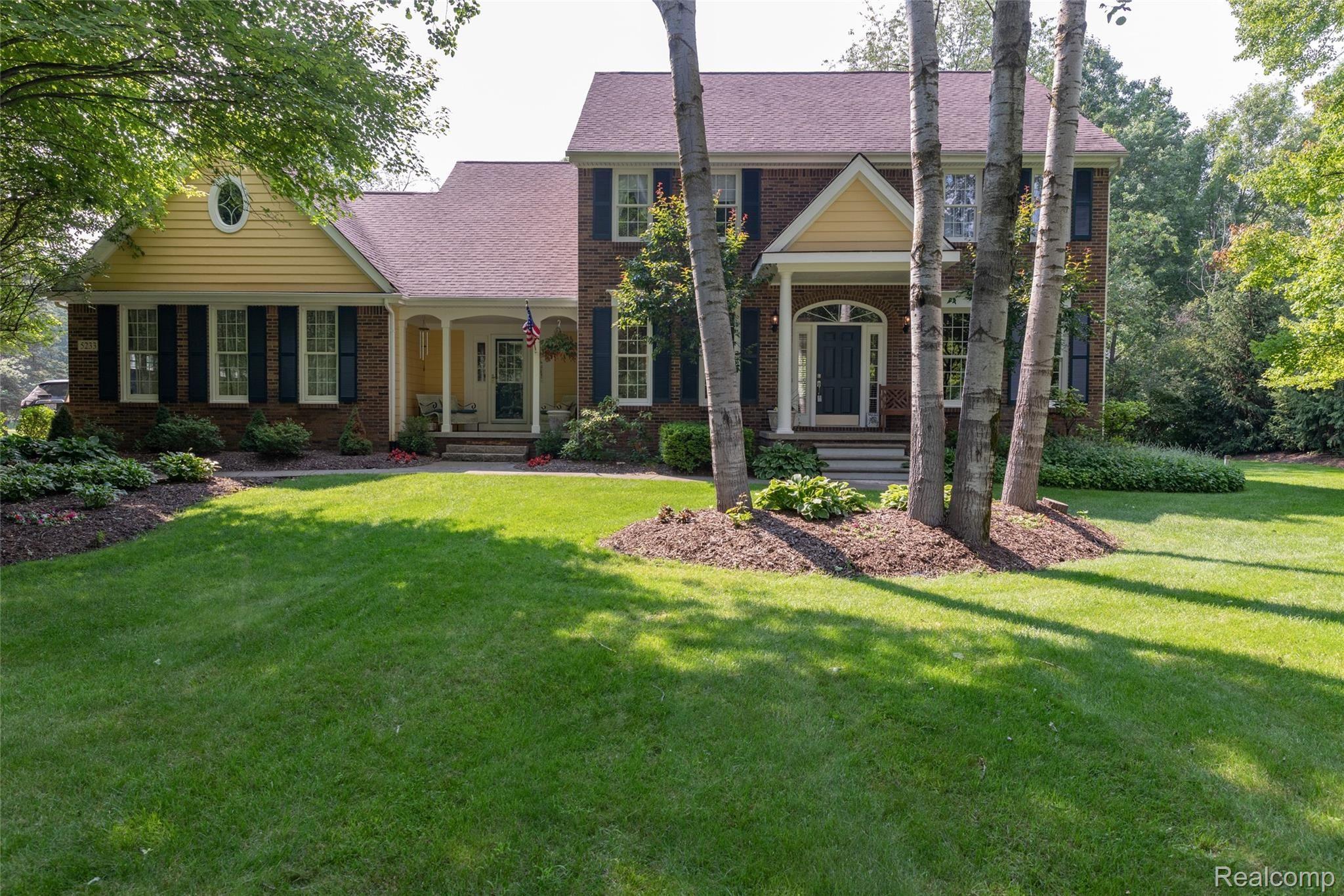 5233 Ridge Trail North Clarkston, MI 48348 - Photo 1 of 73 1.JPG
