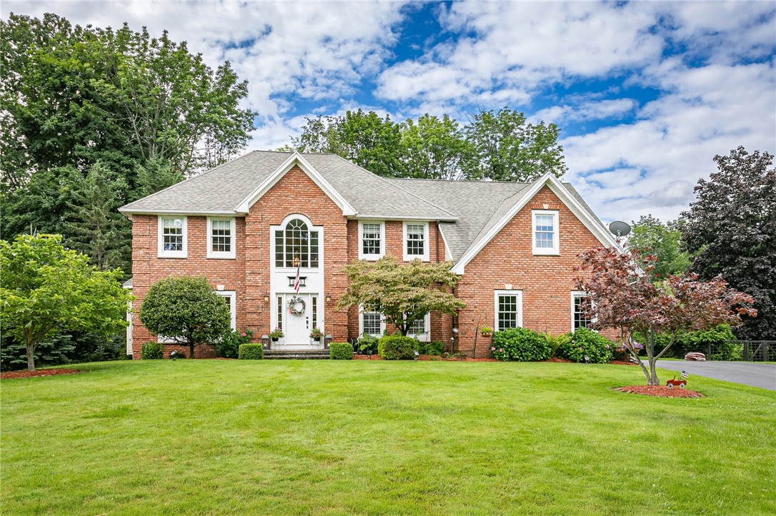 255 Totem Trail Irondequoit, NY 14617 - Photo 2 of 48