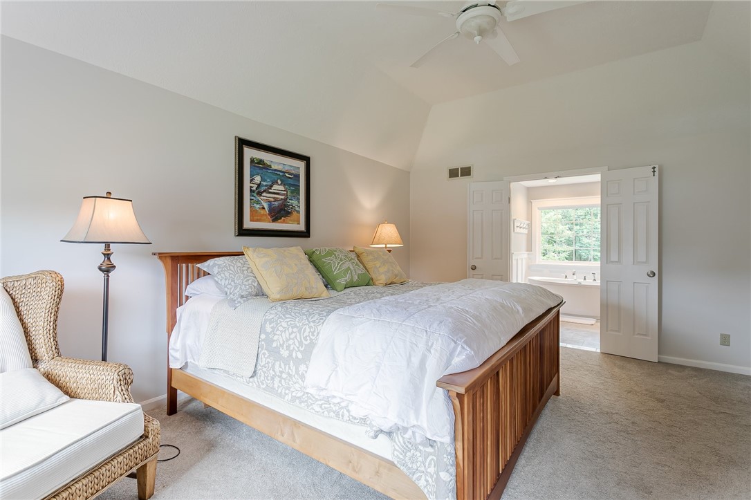 255 Totem Trail Irondequoit, NY 14617 - Photo 30 of 48