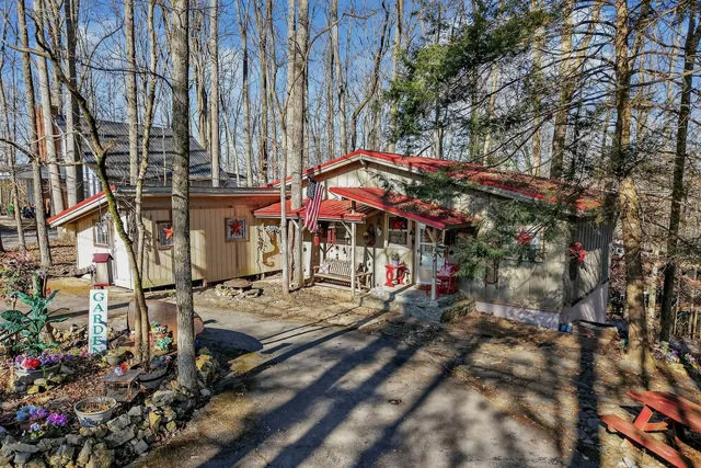 $395,000 | 605 Holiday Haven Drive, Smithville, TN 37166