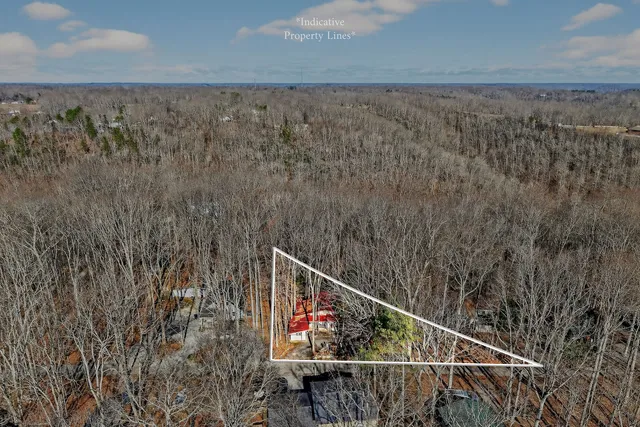 $395,000 | 605 Holiday Haven Drive, Smithville, TN 37166