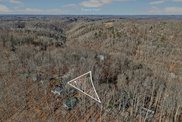 $395,000 | 605 Holiday Haven Drive, Smithville, TN 37166