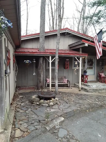 $395,000 | 605 Holiday Haven Drive, Smithville, TN 37166