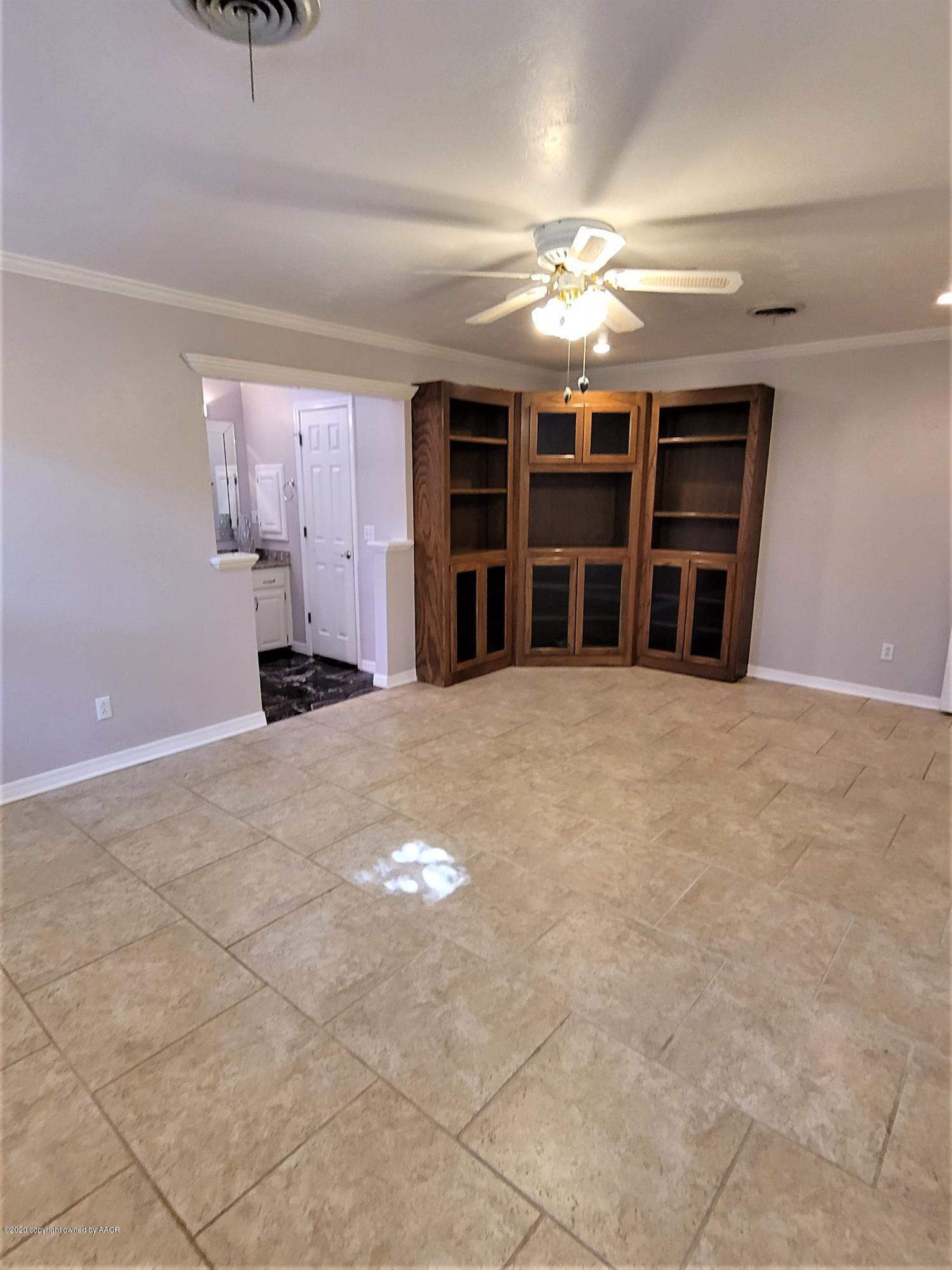 3305 Reeder Drive Amarillo, TX 79121 - Photo 12 of 25 Master Bedroom