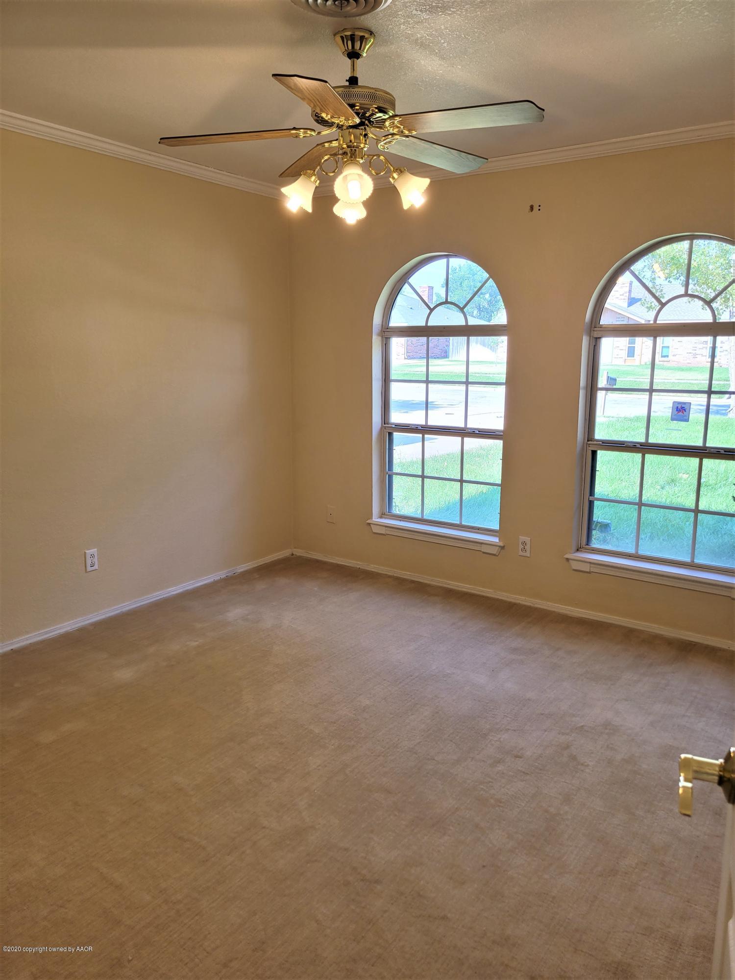 3305 Reeder Drive Amarillo, TX 79121 - Photo 17 of 25 Bedroom 2