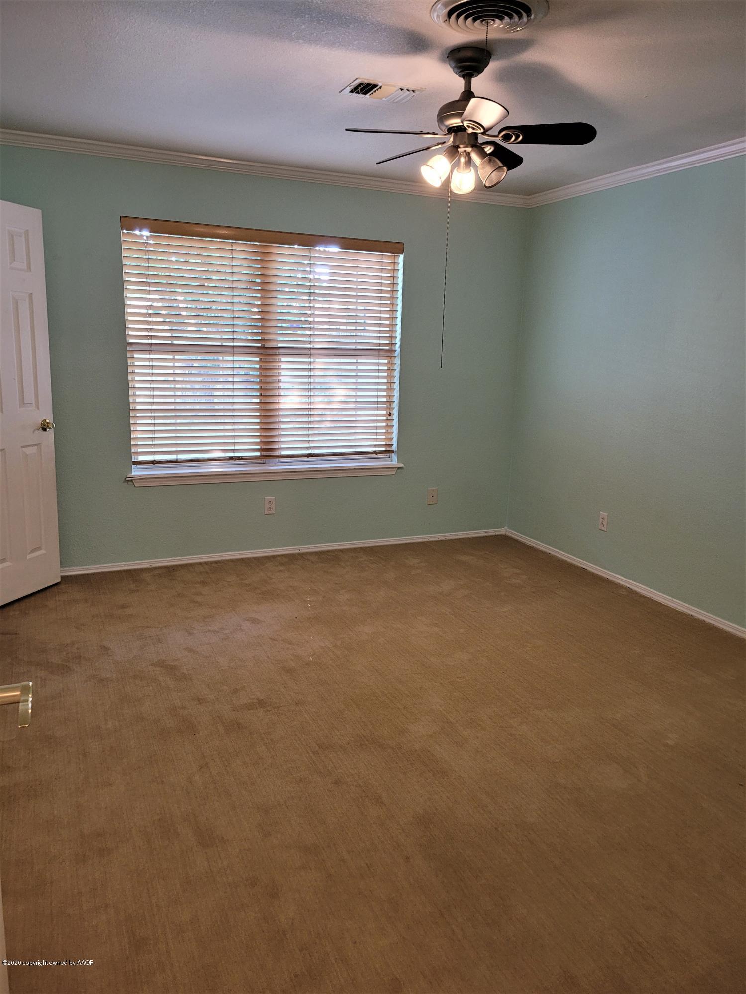 3305 Reeder Drive Amarillo, TX 79121 - Photo 18 of 25 Bedroom 3
