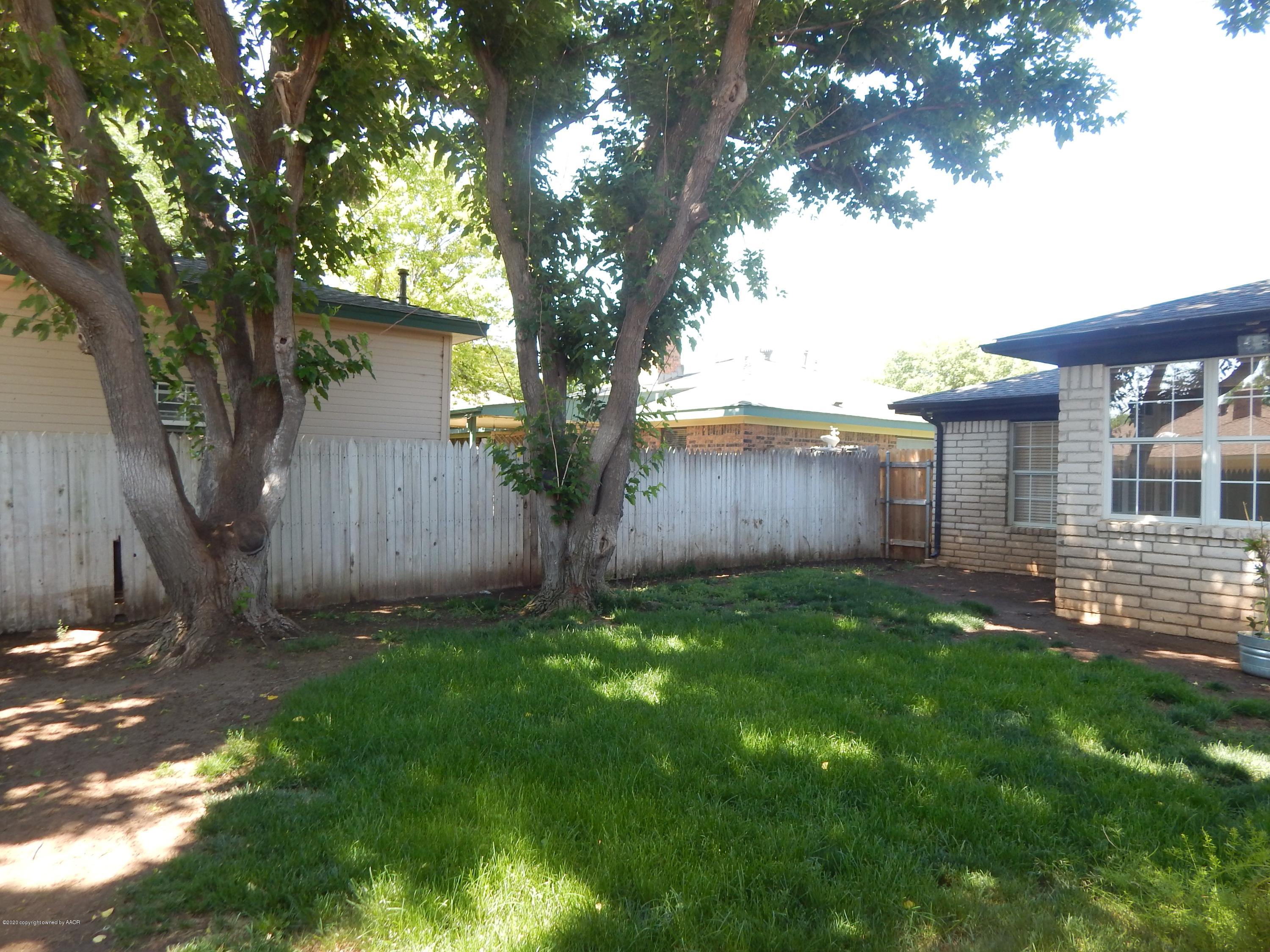 3305 Reeder Drive Amarillo, TX 79121 - Photo 23 of 25 Backyard