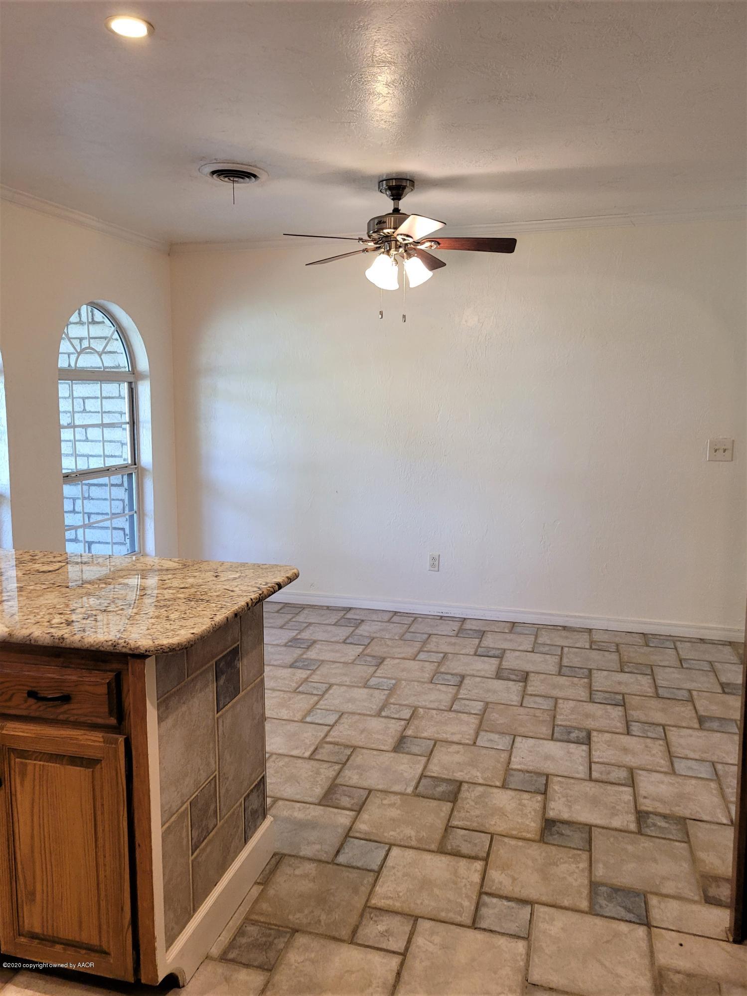 3305 Reeder Drive Amarillo, TX 79121 - Photo 9 of 25 Dining Area