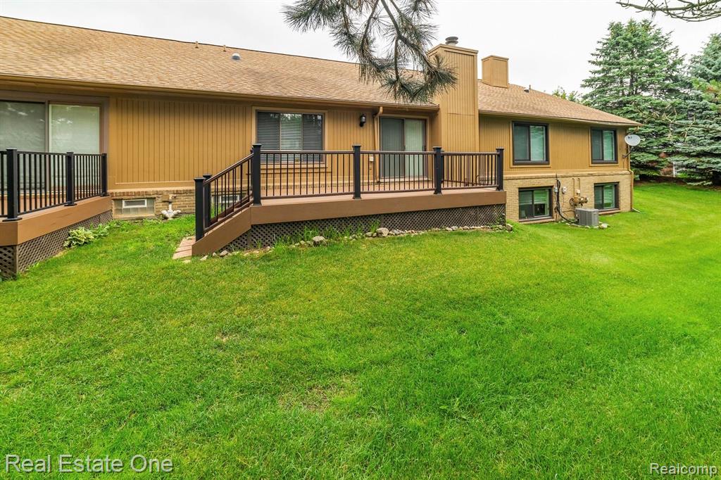 2126 London Bridge Drive Rochester Hills, MI 48307 - Photo 24 of 27