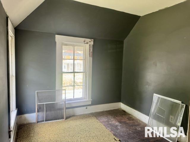 337 Chestnut Street Quincy, IL 62301 - Photo 5 of 10