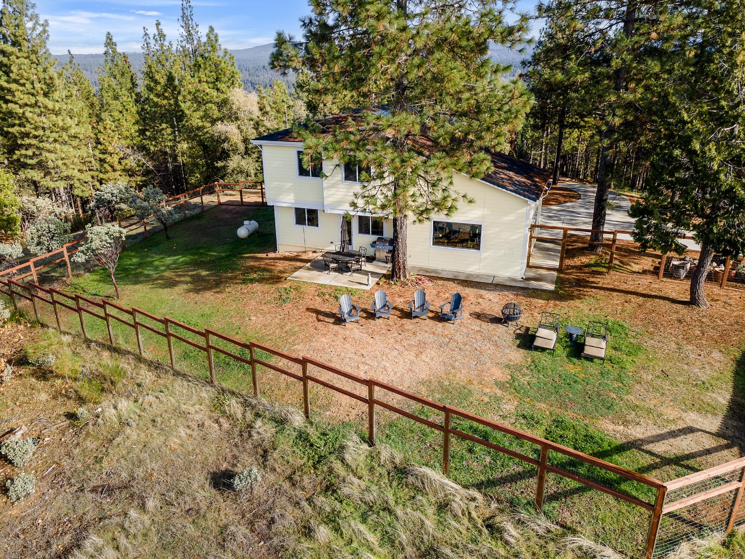 5915 Traverse Creek Road Garden Valley, CA 95633 - Photo 29 of 36