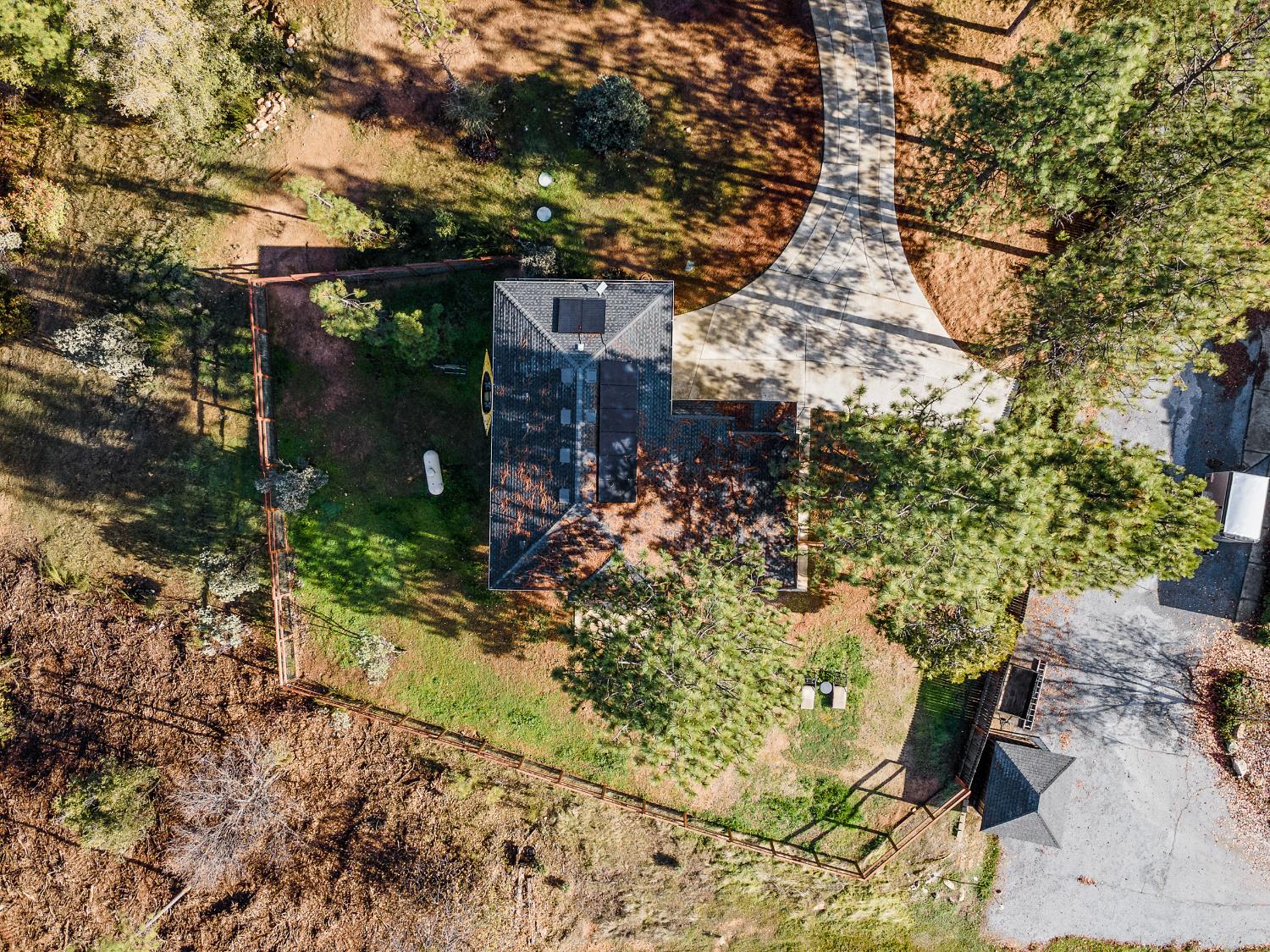 5915 Traverse Creek Road Garden Valley, CA 95633 - Photo 34 of 36