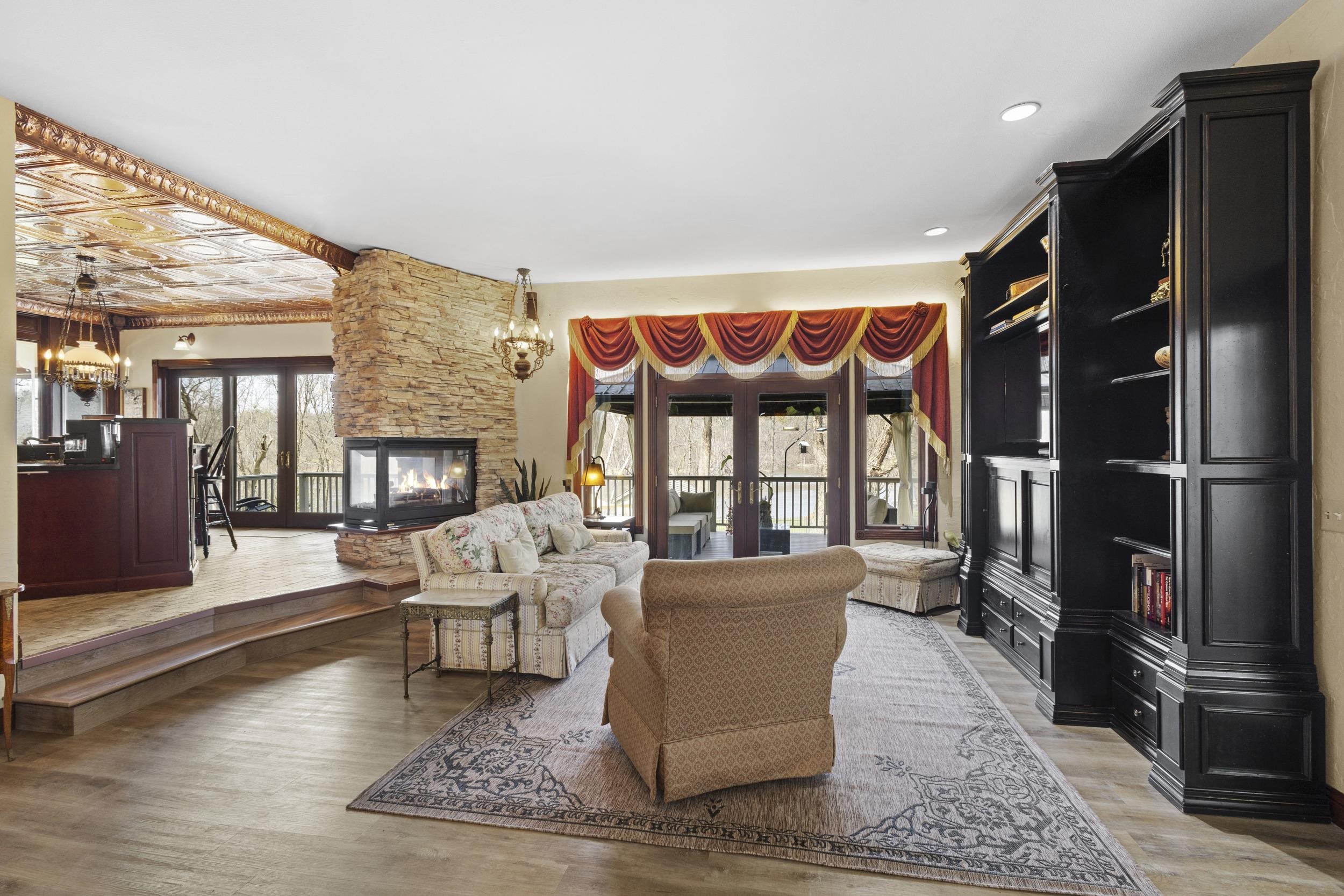 8523 North Stone Farm Road Edgerton, WI 53534 - Photo 12 of 109